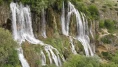 Erzincan'da baharda debisi artan Girlevik Şelalesi ziyaretçilerini ağırlıyor