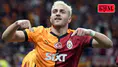 Galatasaraylı Barış Alper Yılmaz, zaferi annesiyle horon teperek kutladı