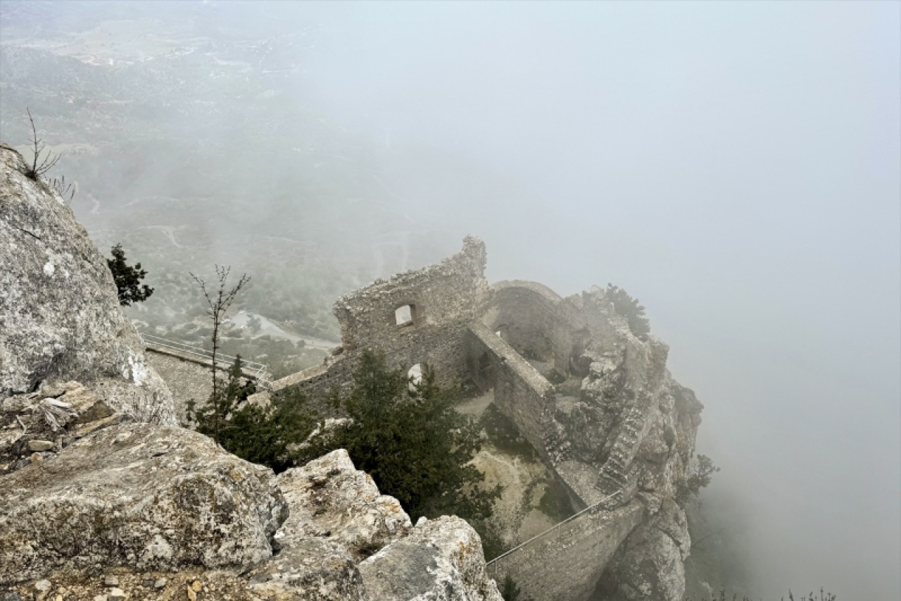 KKTC'nin “Rüzgara Boyun Eğmeyen” Buffavento Kalesi 6