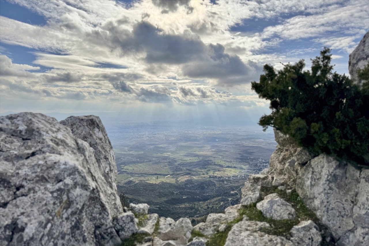 KKTC'nin “Rüzgara Boyun Eğmeyen” Buffavento Kalesi 11
