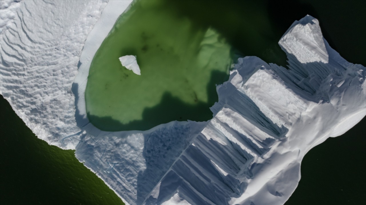 Türk bilim insanlarından yeni rapor: Antarktika'da Türkiye büyüklüğünde buz eridi 13