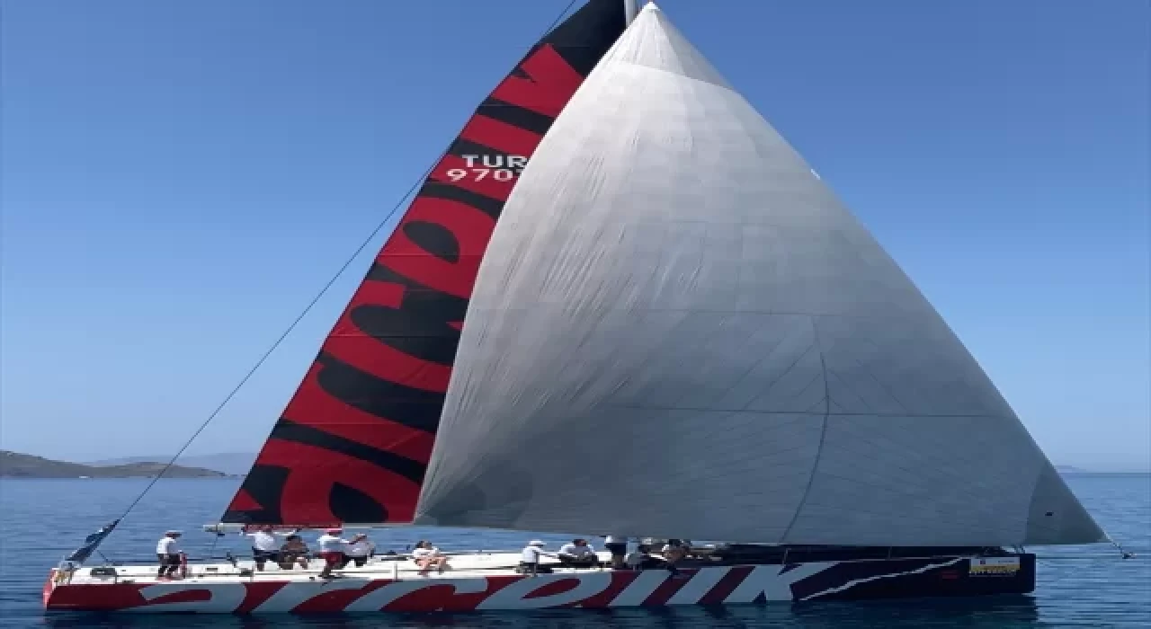Cumhurbaşkanlığı 3. Uluslararası Yat Yarışlarında ilk ayağı Arçelik Sailing Team birinci bitirdi