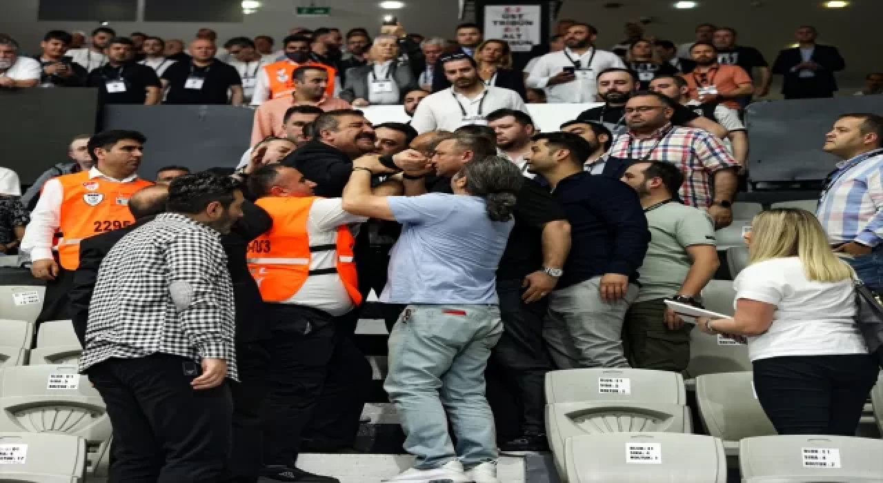 Beşiktaş olağan idari ve mali genel kurulunda gerginlik
