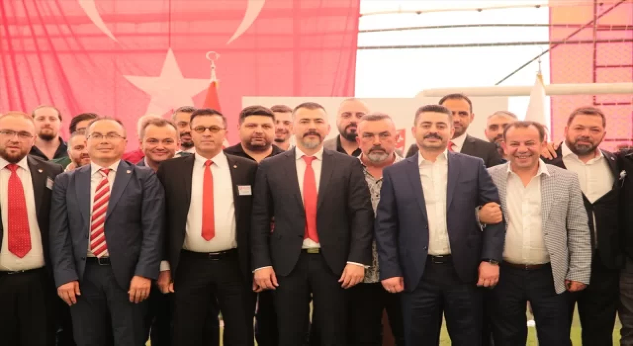 Boluspor’un yeni başkanı Savaş Abak oldu