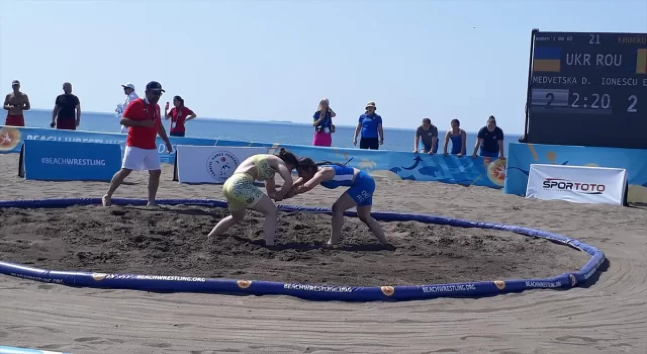 Dünya Plaj Güreşi Şampiyonası 1. Serisi Muğla’da başladı