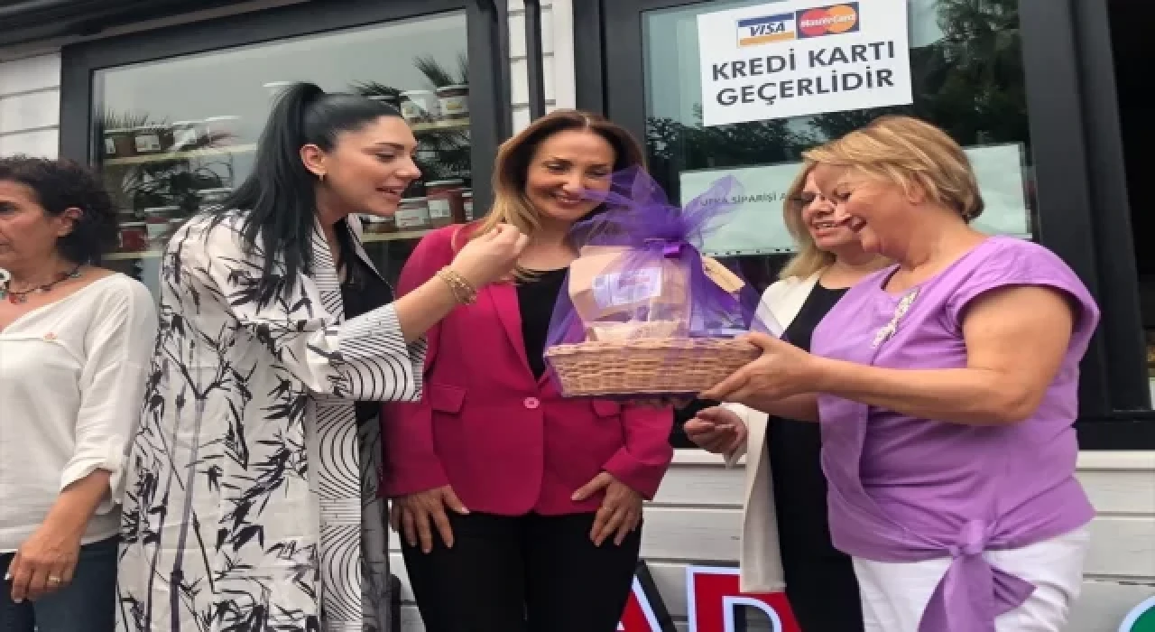 CHP Kadın Kolları Genel Başkanı Nazlıaka, Zonguldak’ta ziyaretlerde bulundu