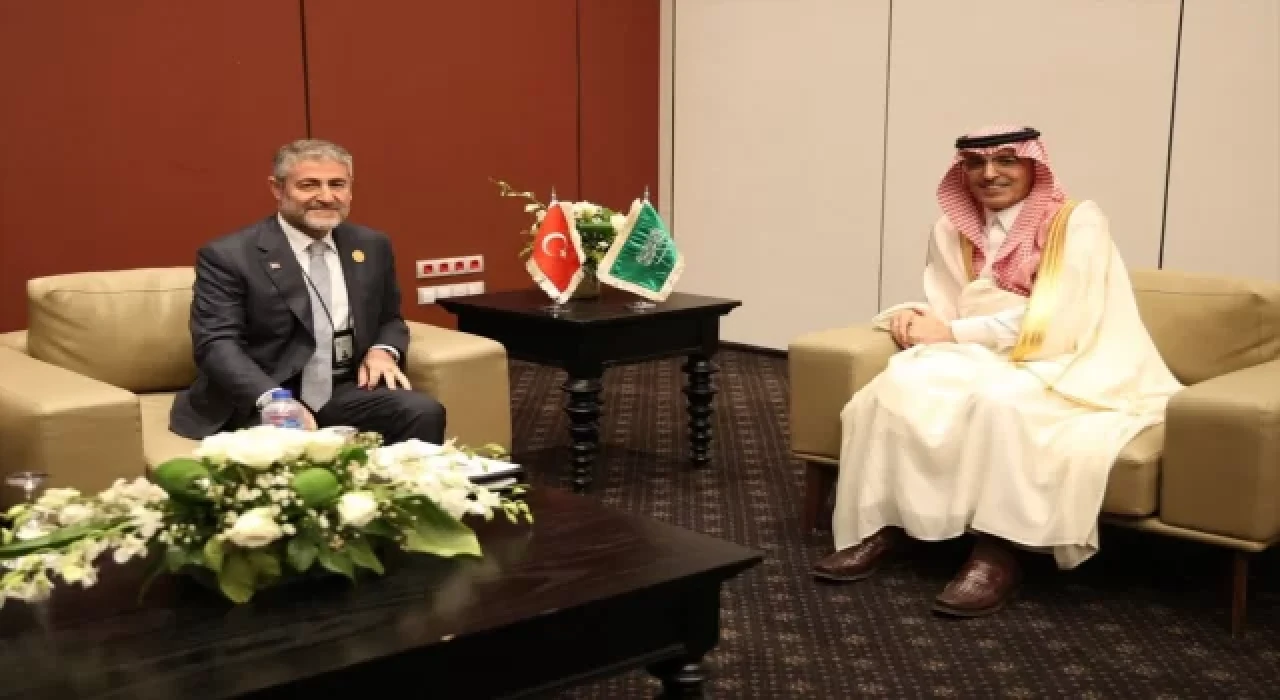 Bakan Nebati, Suudi Arabistan Maliye Bakanı AlJadaan ile görüştü
