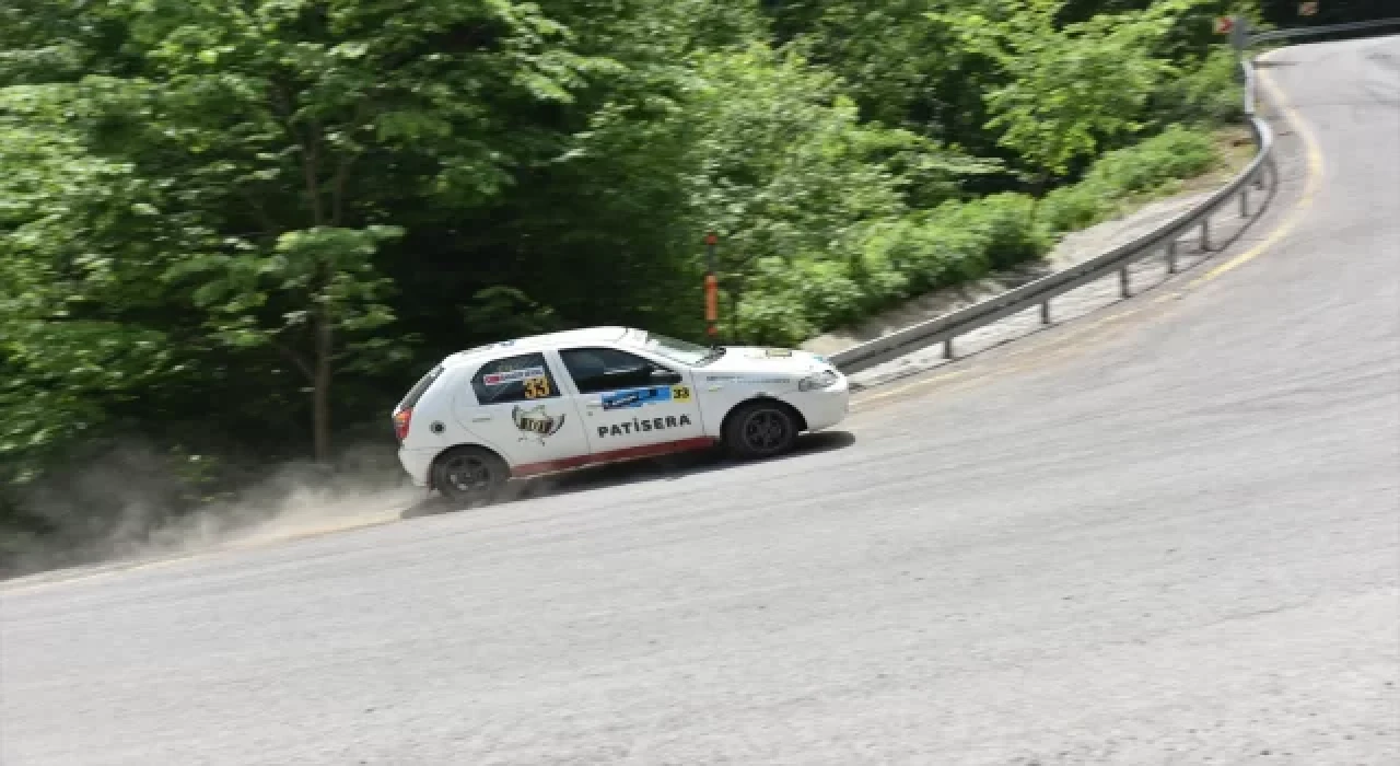 Otomobil yarışçıları Kartepe’ye tırmandı