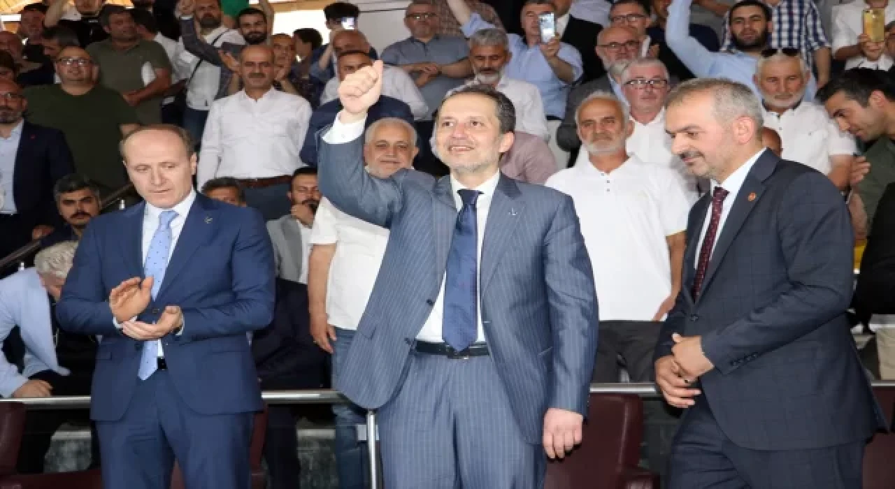 Yeniden Refah Partisi Genel Başkanı Erbakan, Sakarya’da konuştu: