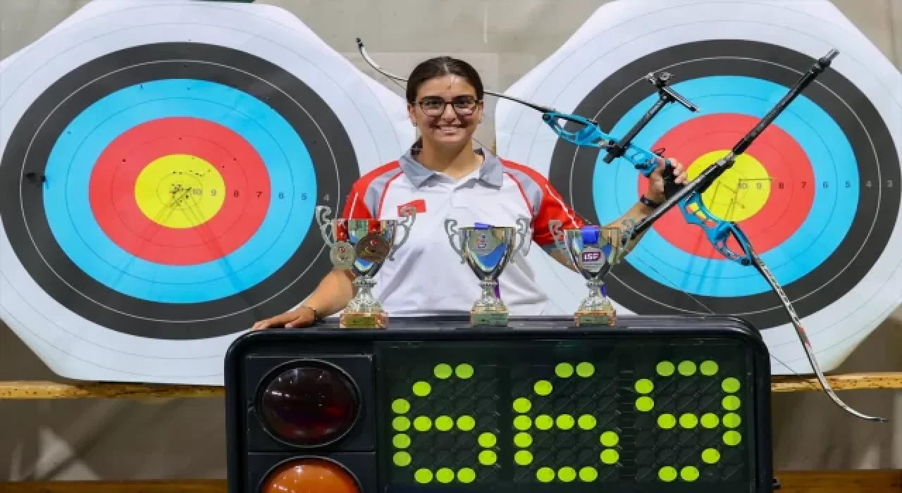 Kariyerine iki rekor sığdıran genç okçu Sıla, dünya şampiyonasına hazırlanıyor: