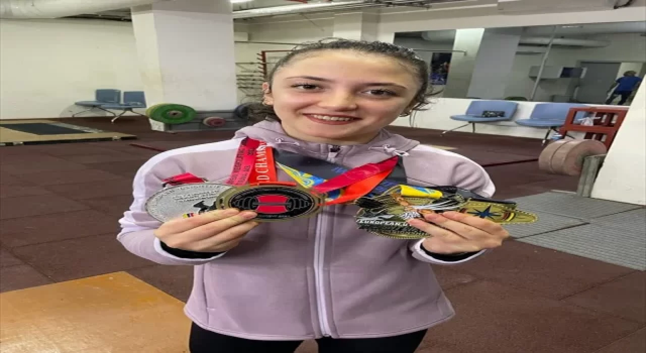 Milli halterci Cansu Bektaş, yeni başarılar için çalışmalarını sürdürüyor