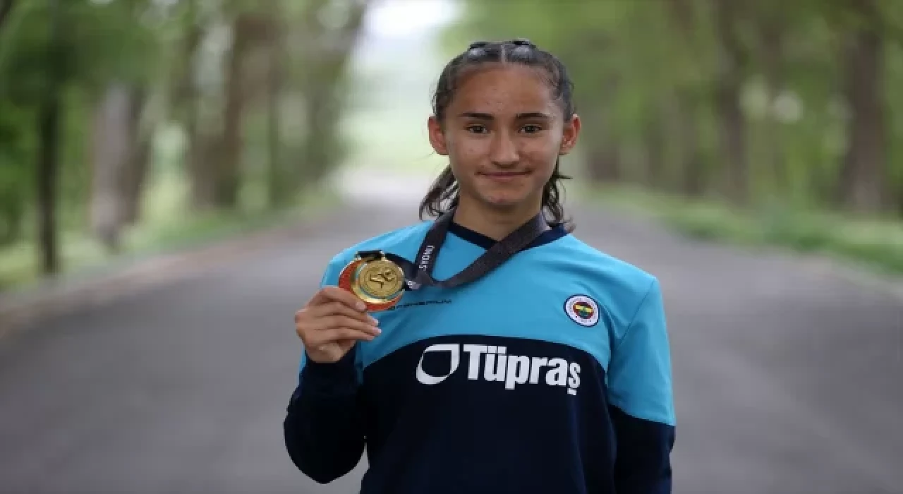Muşlu atlet, hem madalyaları hem de ailesinin desteğini kazandı
