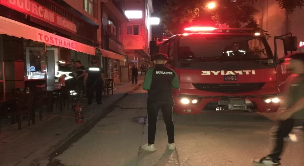 Bilecik’te iş yerinde çıkan yangında 1 kişi dumandan etkilendi