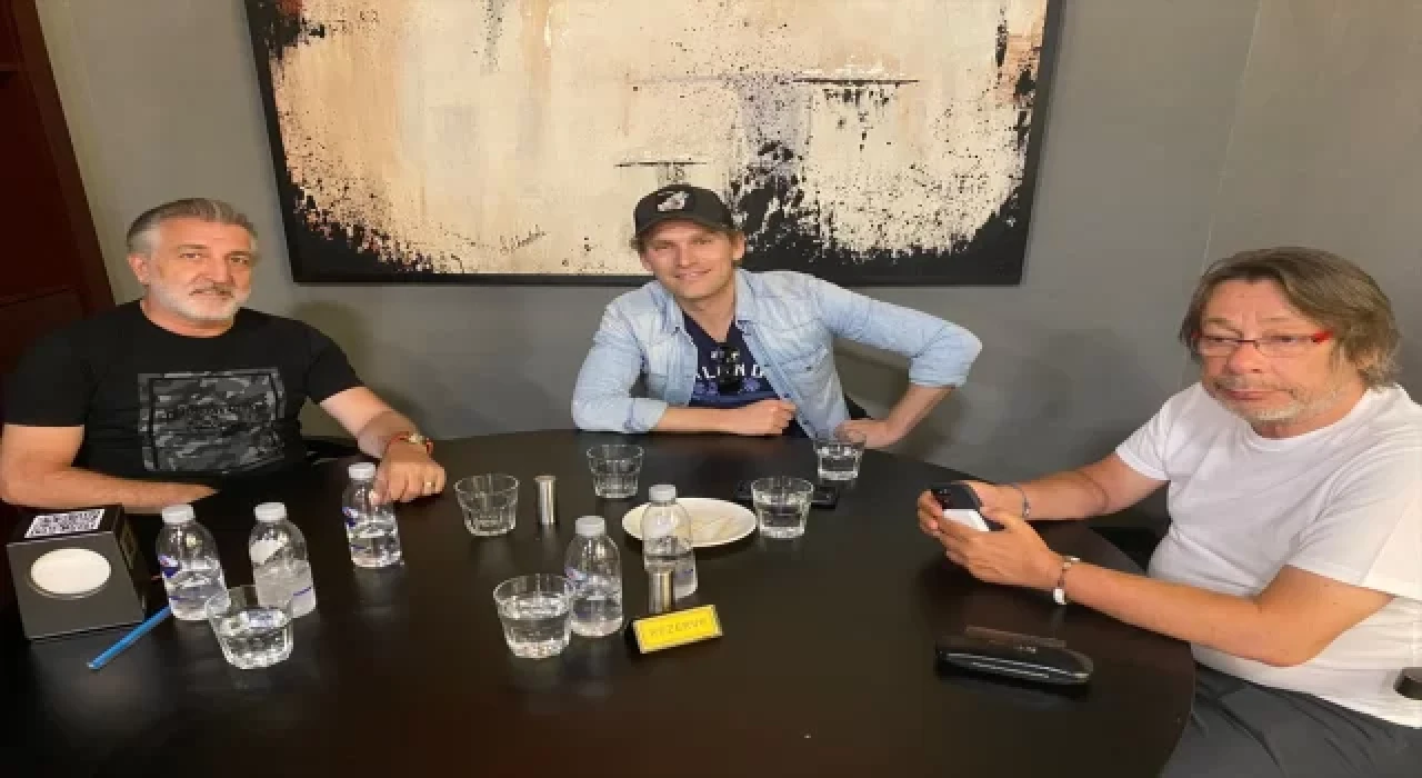 Göztepe Kulübünün hisseleriyle ilgilenen Ankersen, İzmir’de yetkililerle görüştü