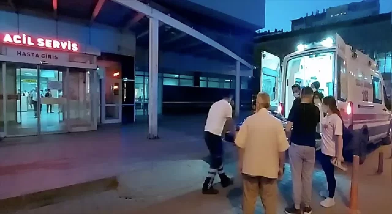 Karabük’te çatıdan düşen kadın yaralandı