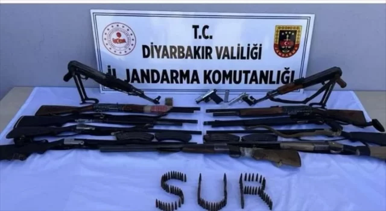 Diyarbakır’da düzenlenen operasyonda 13 silah ile mühimmat ele geçirildi