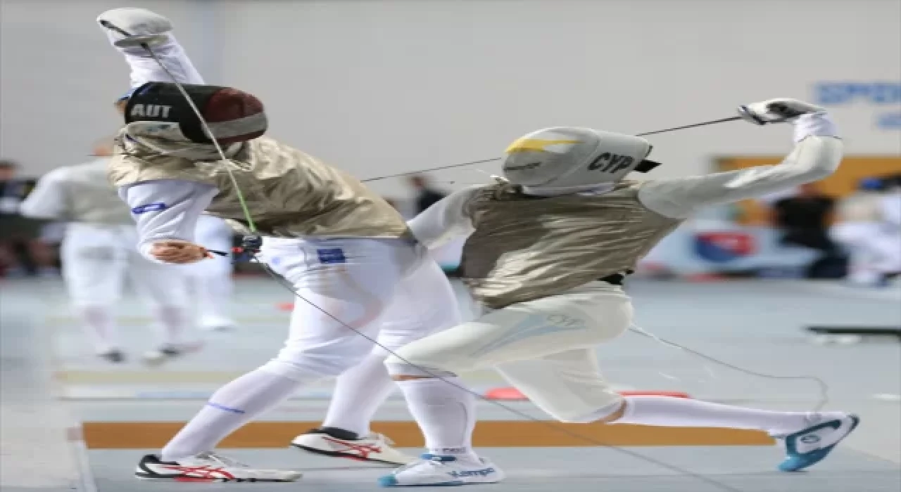 Avrupa Eskrim Şampiyonası’nda ikinci gün müsabakaları tamamlandı