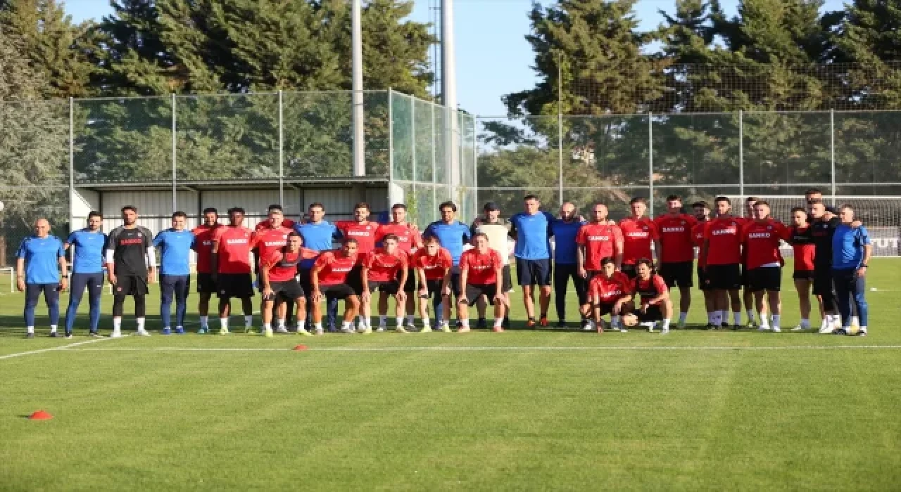 Gaziantep FK Teknik Direktörü Erol Bulut’tan transfer açıklaması: