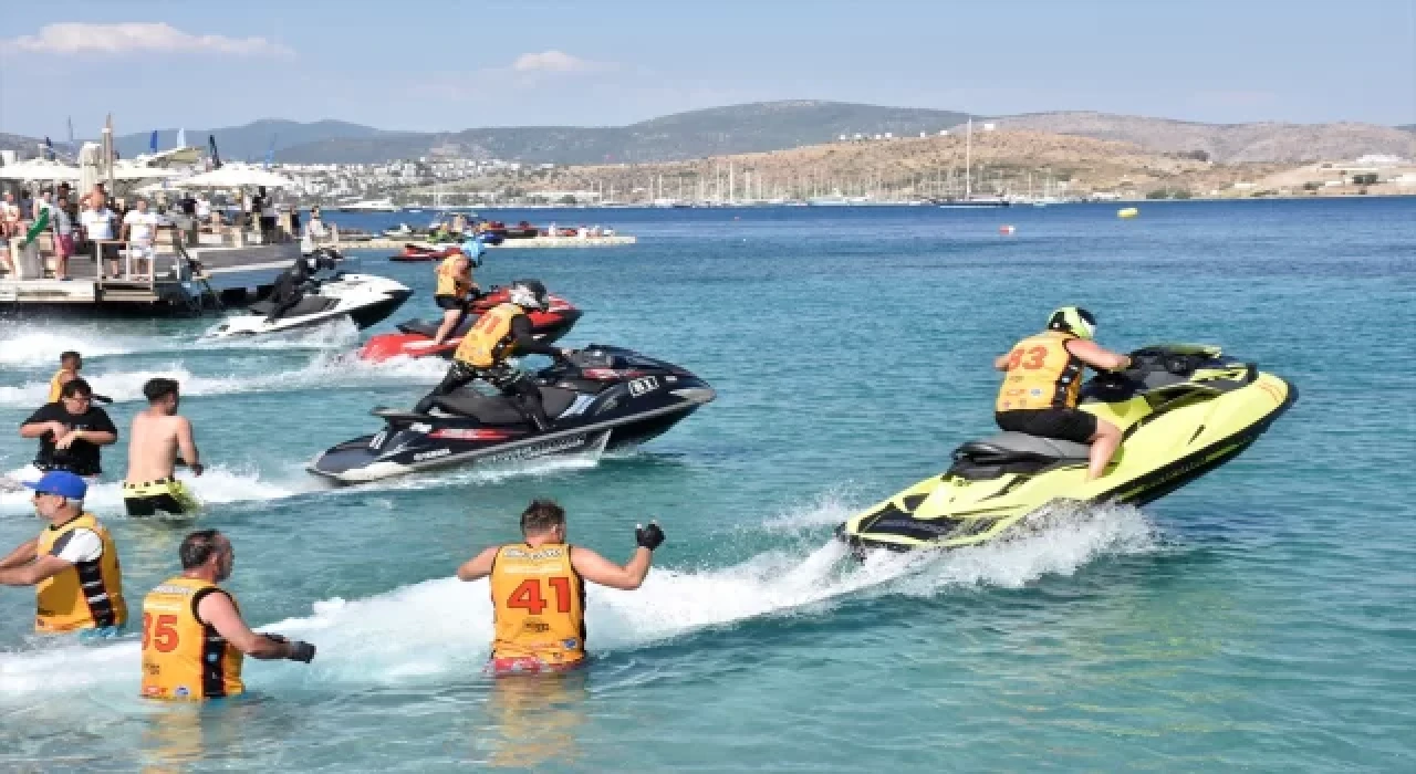 Türkiye Su Kayağı, Wakeboard Su Jeti ve Flyboard Şampiyonası Bodrum’da yapıldı
