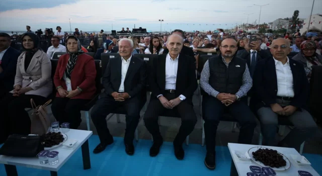 AK Parti Genel Başkanvekili Kurtulmuş Çanakkale’de konuştu: