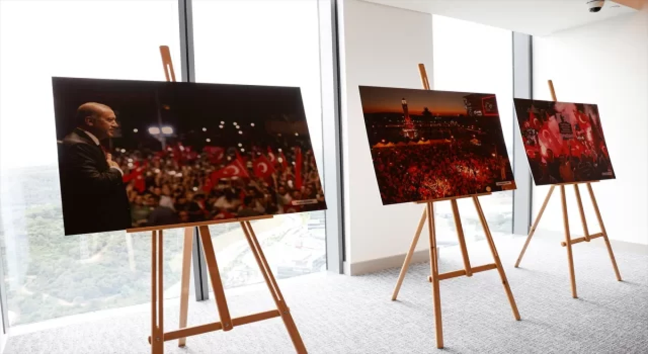 DEİK, ”15 Temmuz Güvene Dayalı İş Birliği” fotoğraf sergisini yeni merkezinde açtı