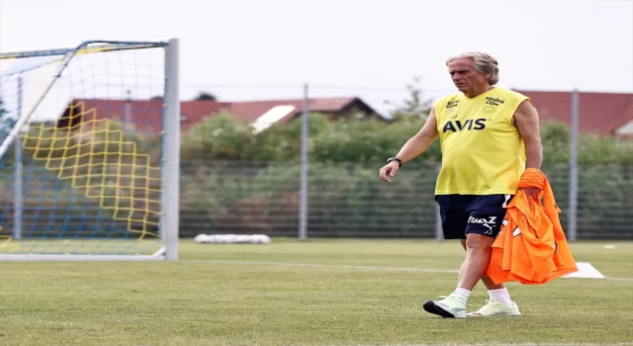 Fenerbahçe, Avusturya’da ilk antrenmanını yaptı