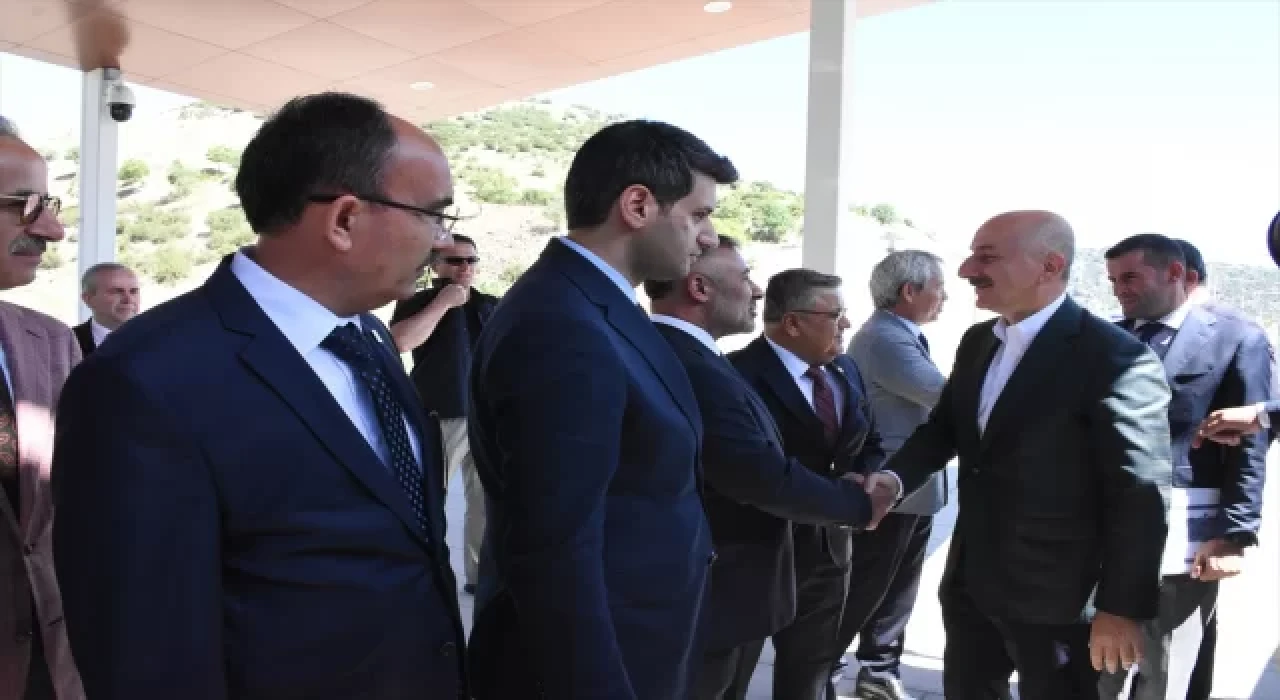 Ulaştırma ve Altyapı Bakanı Karaismailoğlu, Bilecik’te köprülü kavşak açılışında konuştu: