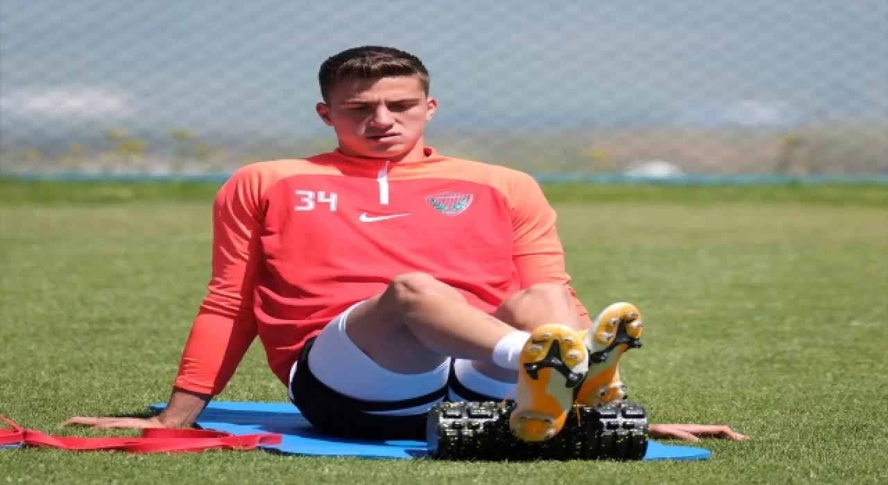 Hatayspor’un genç santrforu Bertuğ Özgür Yıldırım, forma rekabetine hazır: