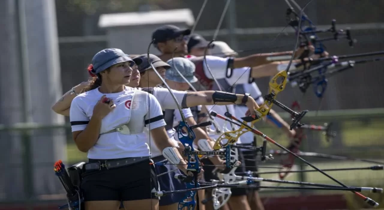 Türk okçular bu yıl hedefleri 12’den vuruyor 