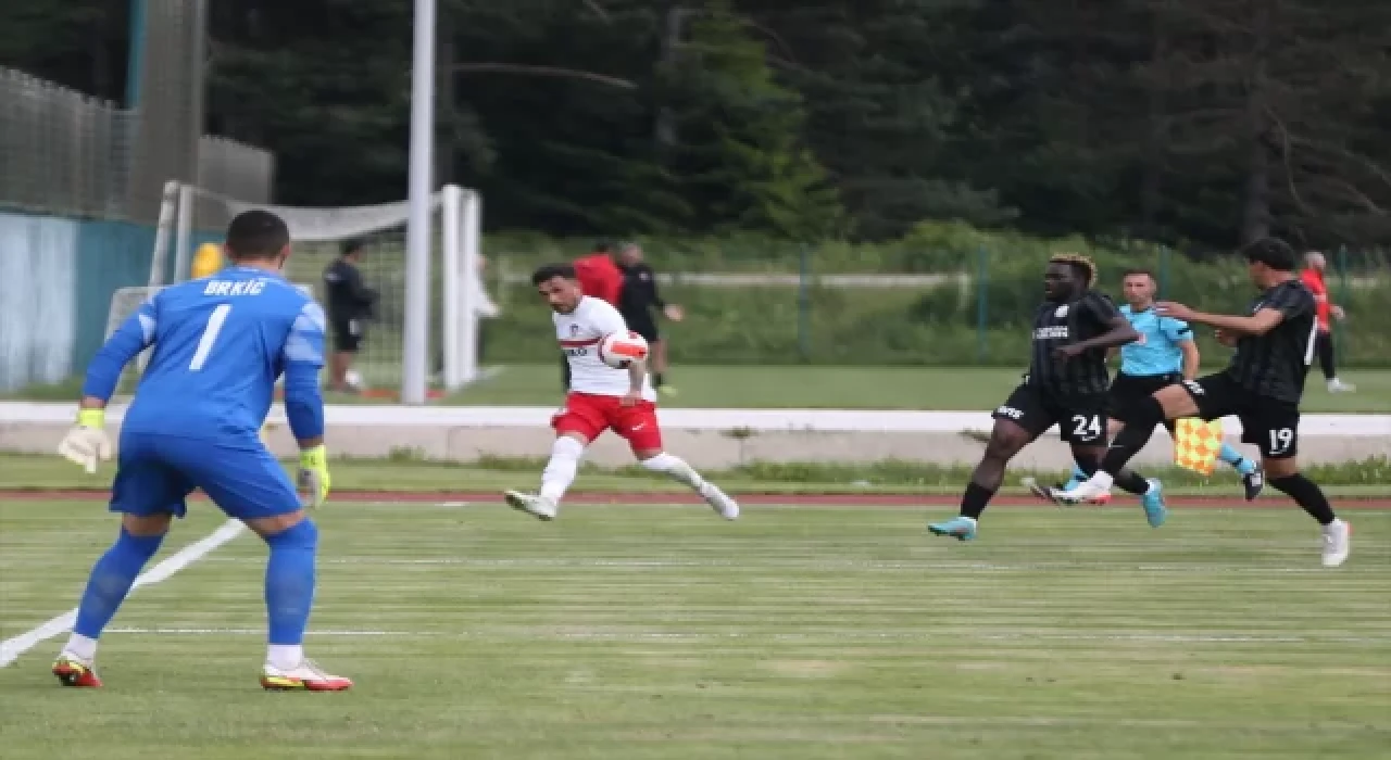 Futbol: Hazırlık maçı