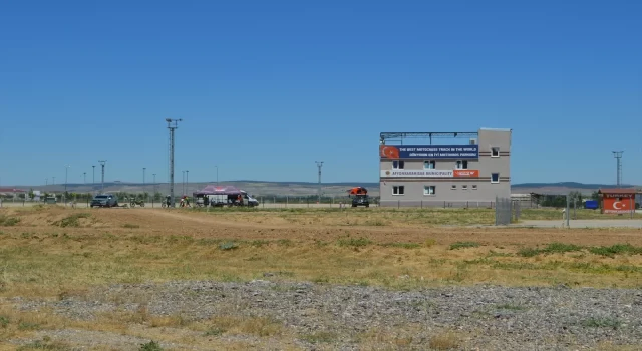 Afyonkarahisar motokros yarışlarında binlerce kişiyi ağırlayacak