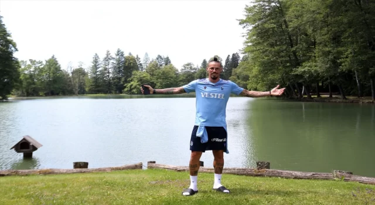 Trabzonsporlu oyuncular barbekü partisinde buluştu