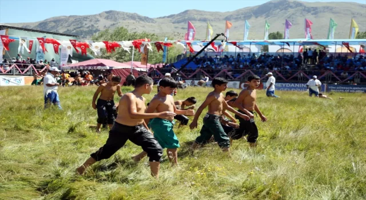 16. Gökbel Yaylası Yağlı Güreşleri, Antalya’da başladı
