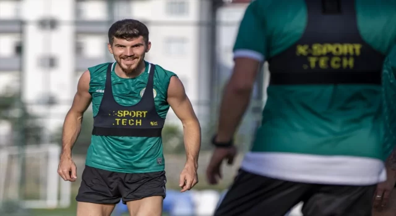 Giresunsporlu Bilazer, Süper Lig’de istikrarlı olup milli formayı giymek istiyor: