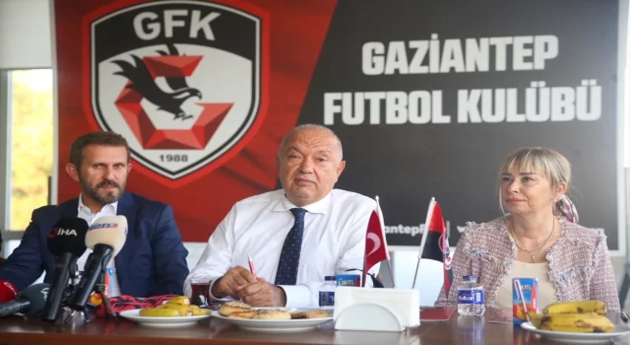 Gaziantep FK’de toplu imza töreni