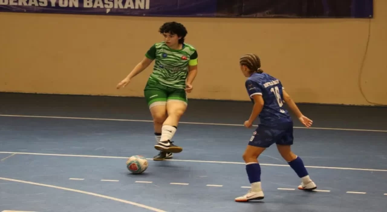 İşitme Engelliler Kadın Futsal Türkiye Şampiyonası Karabük’te sona erdi