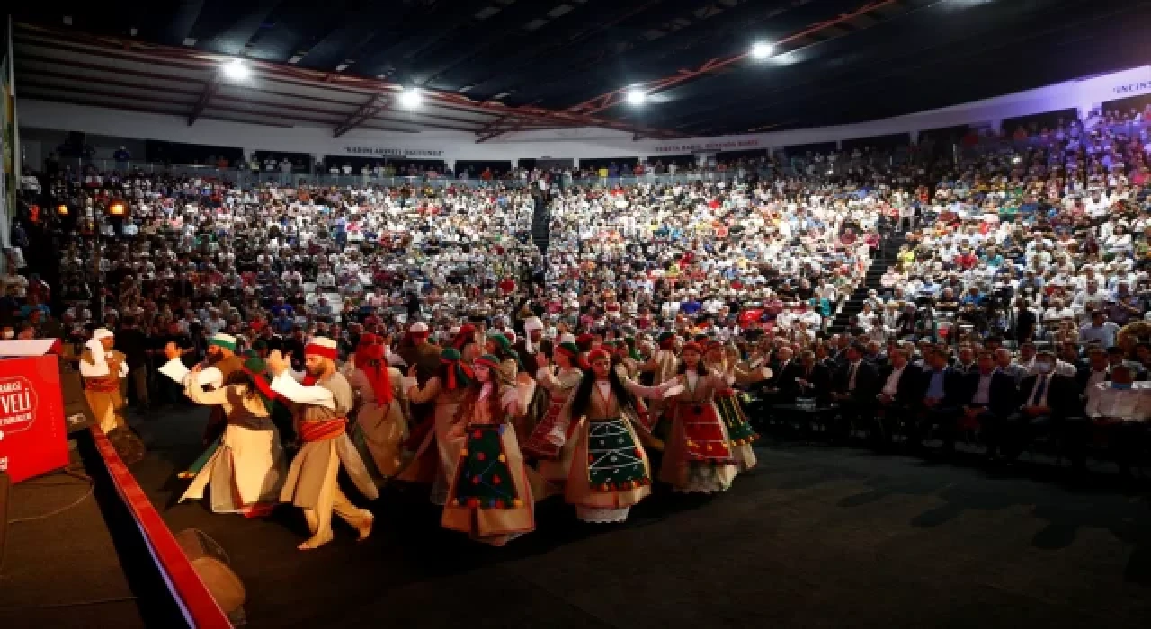 Kılıçdaroğlu ”Hacı Bektaş Veli Anma Törenleri ve Kültür Sanat Etkinlikleri”nde konuştu
