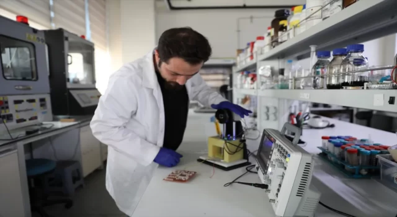 Bursa Teknik Üniversitesindeki akademisyenler ”elektrik üreten kumaş” geliştirdi