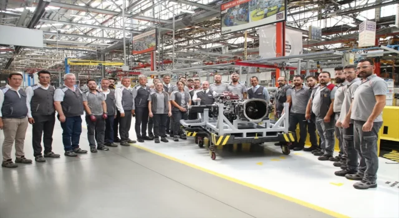 Bakan Varank, TürkTraktör Ankara Fabrikası’nı ziyaret etti