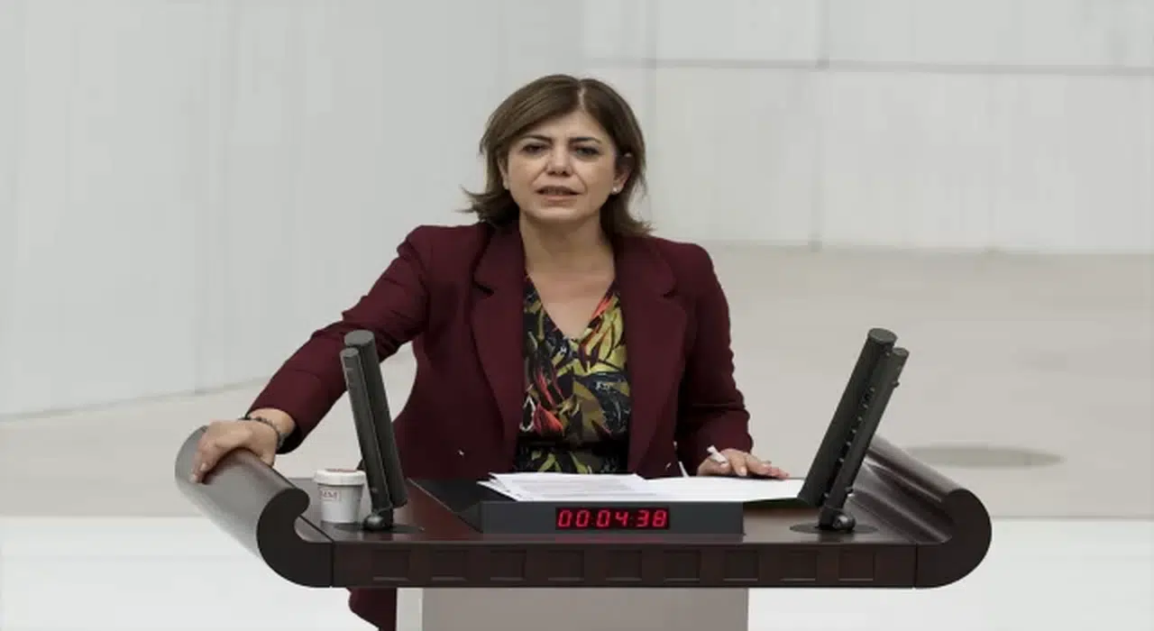 Ekonomiye ilişkin ”torba” yasa teklifi TBMM Genel Kurulunda yasalaştı (1)