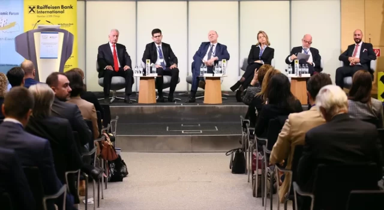 Viyana Ekonomik Forumu’ndan Cumhurbaşkanlığı Yatırım Ofisine ”iş birliği ödülü”