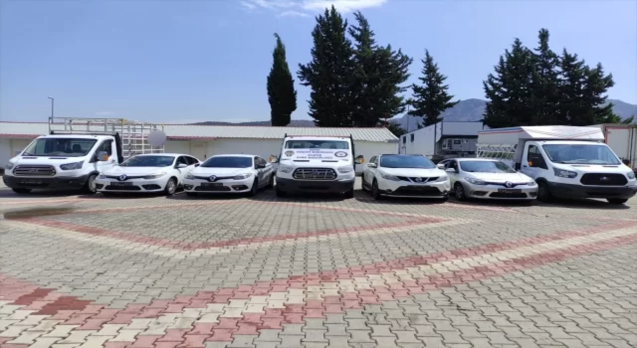 Hatay merkezli 5 şehirde düzenlenen ”change” araç operasyonunda 15 araç ele geçirildi