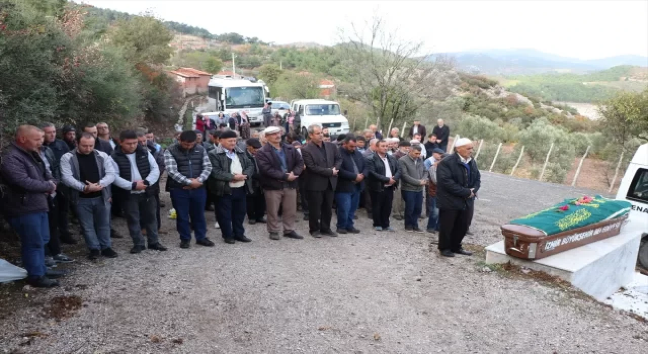 İzmir’de bir kadın evde ölü bulundu, 1 kişi gözaltına alındı