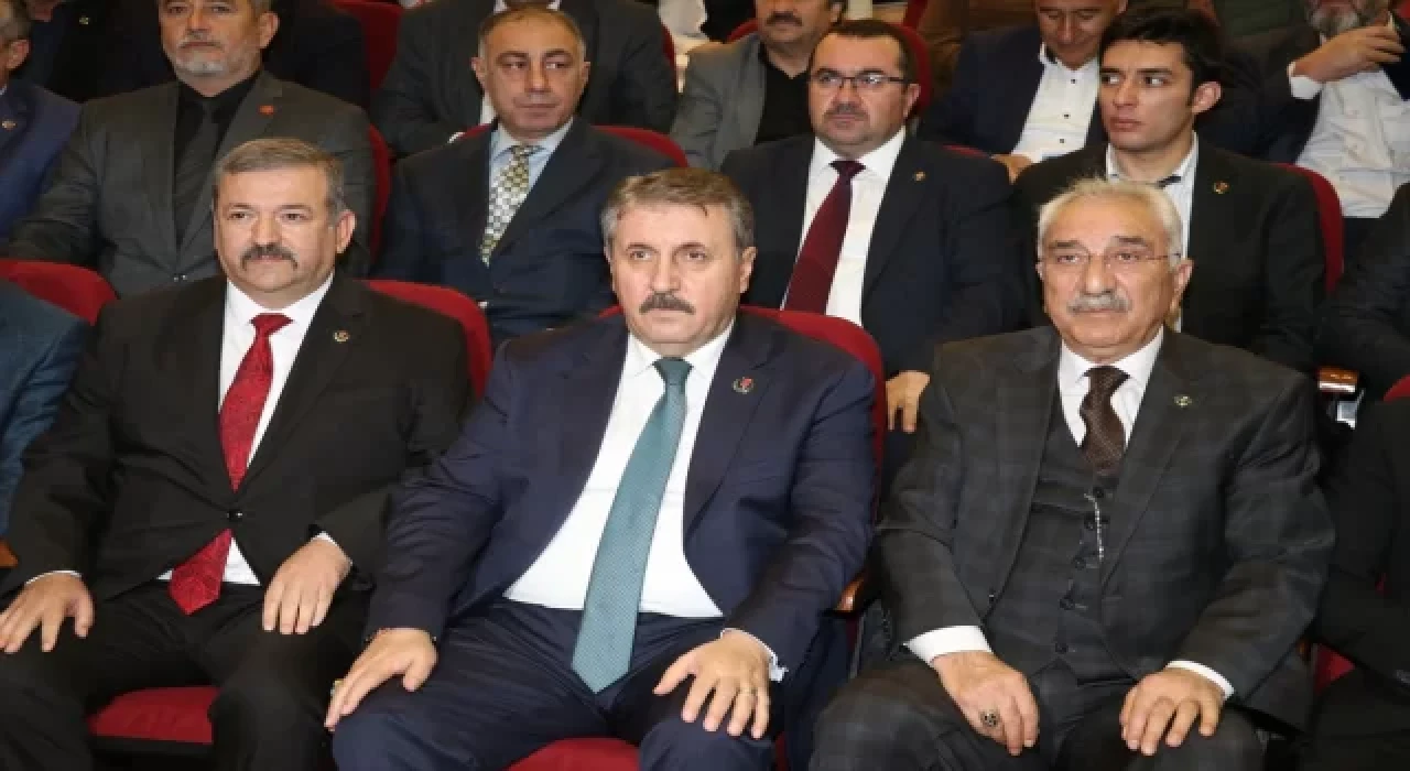 BBP Genel Başkanı Mustafa Destici, partisinin Adana İl Kongresi’nde konuştu