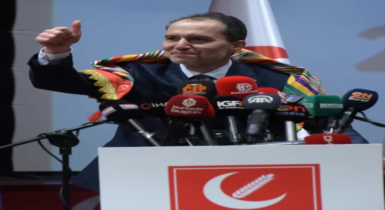 Yeniden Refah Partisi Genel Başkanı Fatih Erbakan, Bursa’da partililerle buluştu