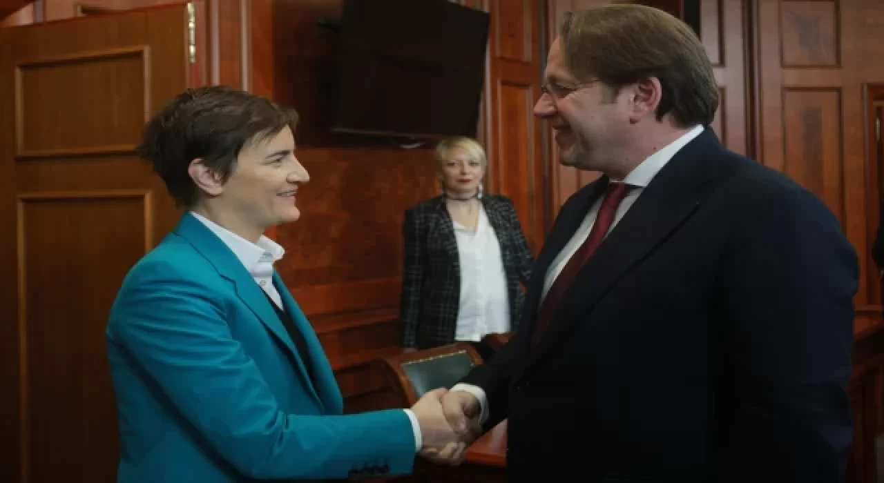 Sırbistan, AB’nin desteğiyle BelgradNiş hızlı tren hattı inşa edecek