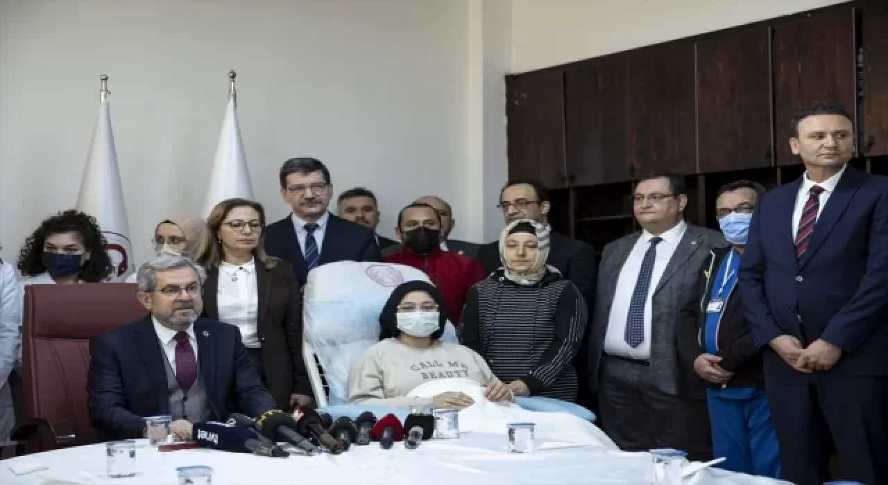 Enkazdan 248’inci saatte kurtarılan Aleyna Ölmez taburcu edildi