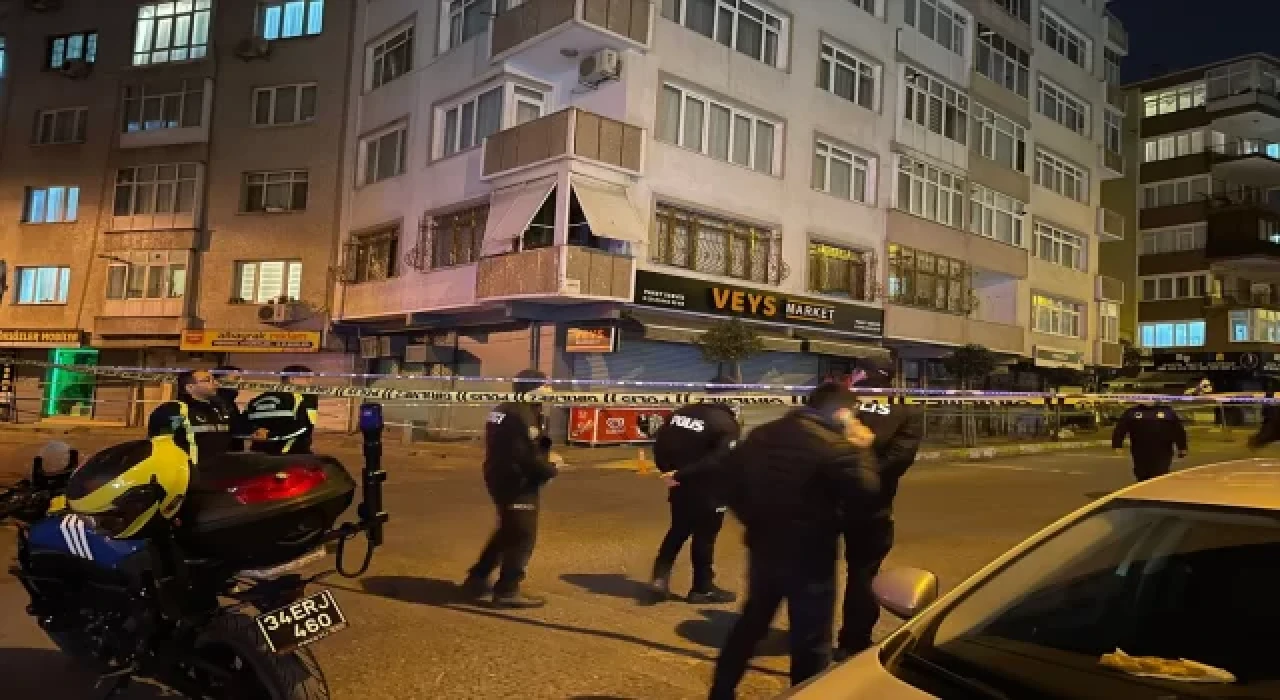 İstanbul’da 6 katlı bina, kolonlarındaki çatlaklardan dolayı boşaltıldı