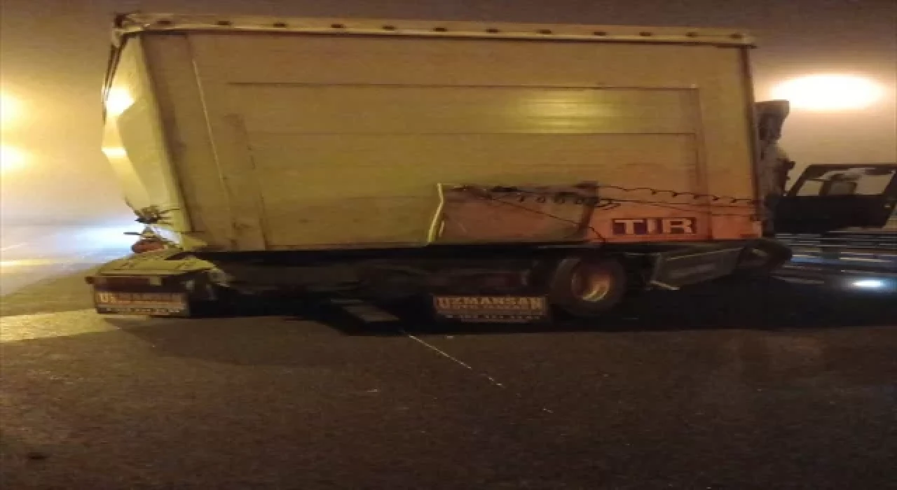 Anadolu Otoyolu’nun Bolu kesimindeki kaza ulaşımı aksattı