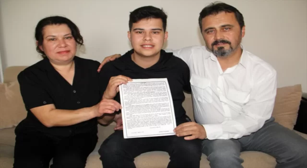 Ailesinin Cumhuriyet’in 100. yılı için 21 yıl önce yazdığı mektup çocuklarına ulaştırıldı